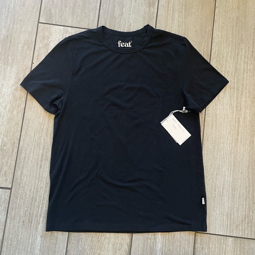 Feat Mens BreezyBlend Stretch Short Sleeve Tee, black, size XXL
